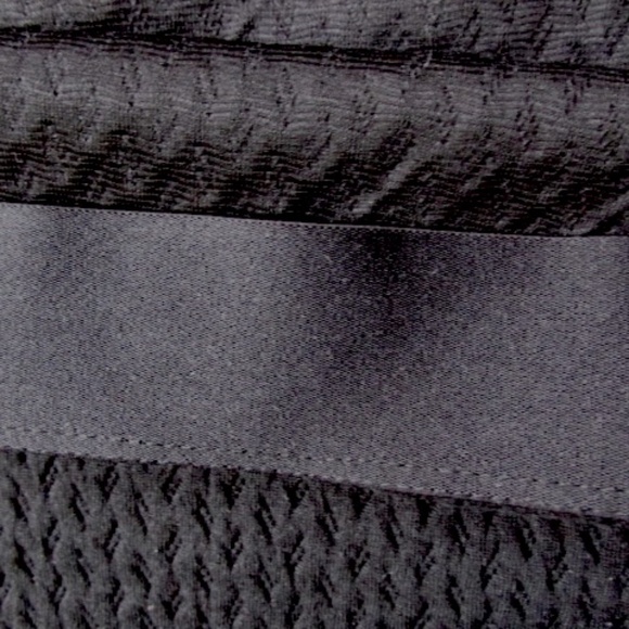 Max Studio Black Woven Stretch Mini Skirt, Size M - Picture 4 of 5